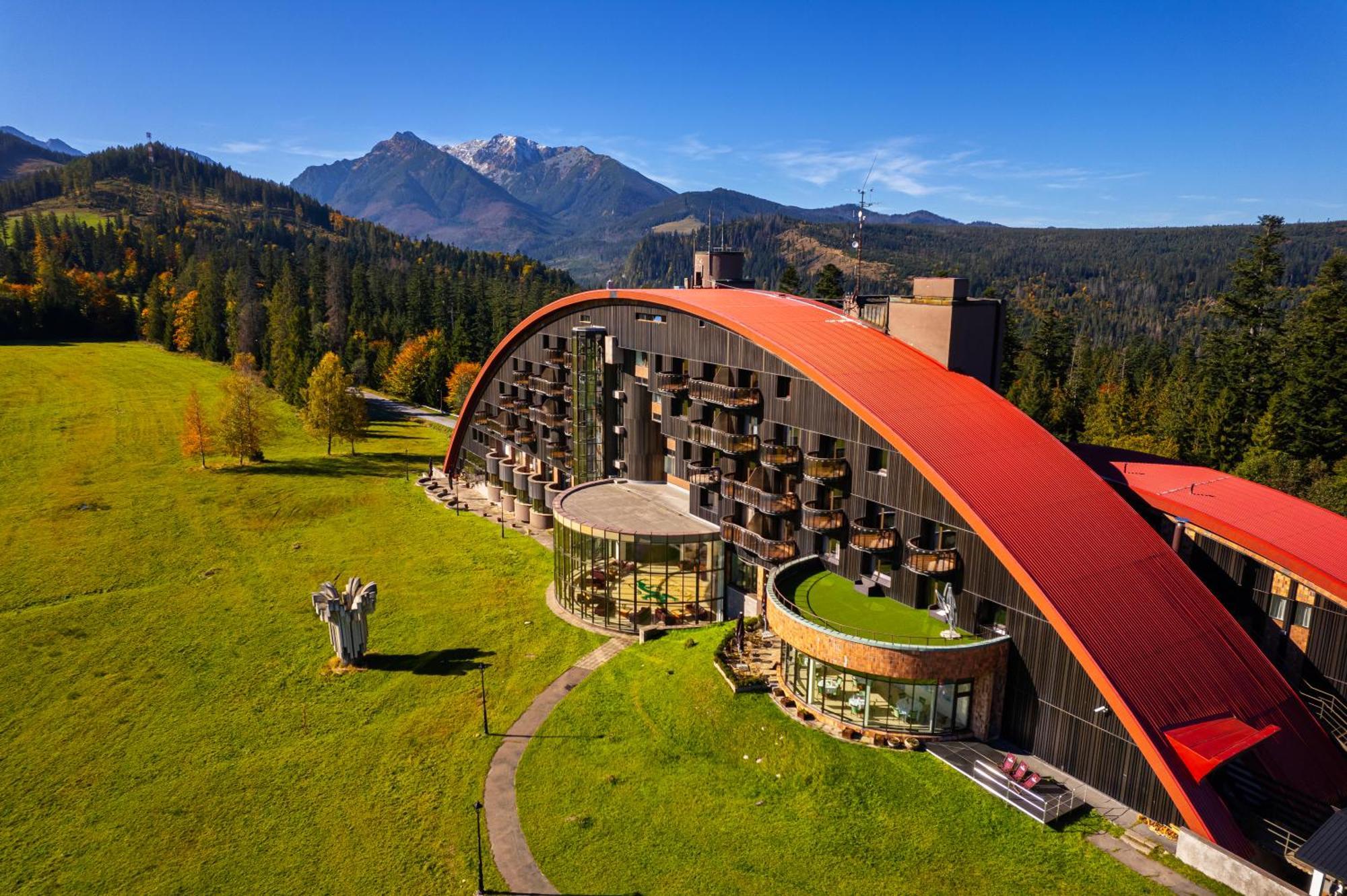 President Hotel Montfort Zdiar Bagian luar foto